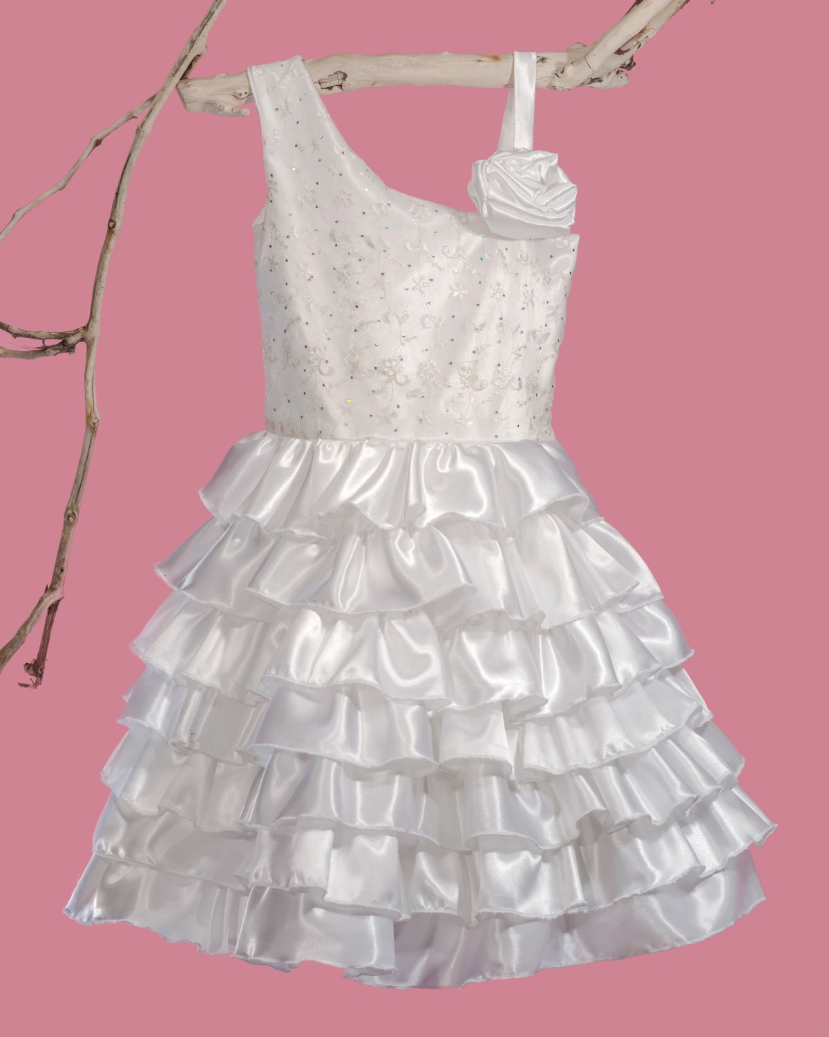 Φορέματα από το at&nbsp;atelier