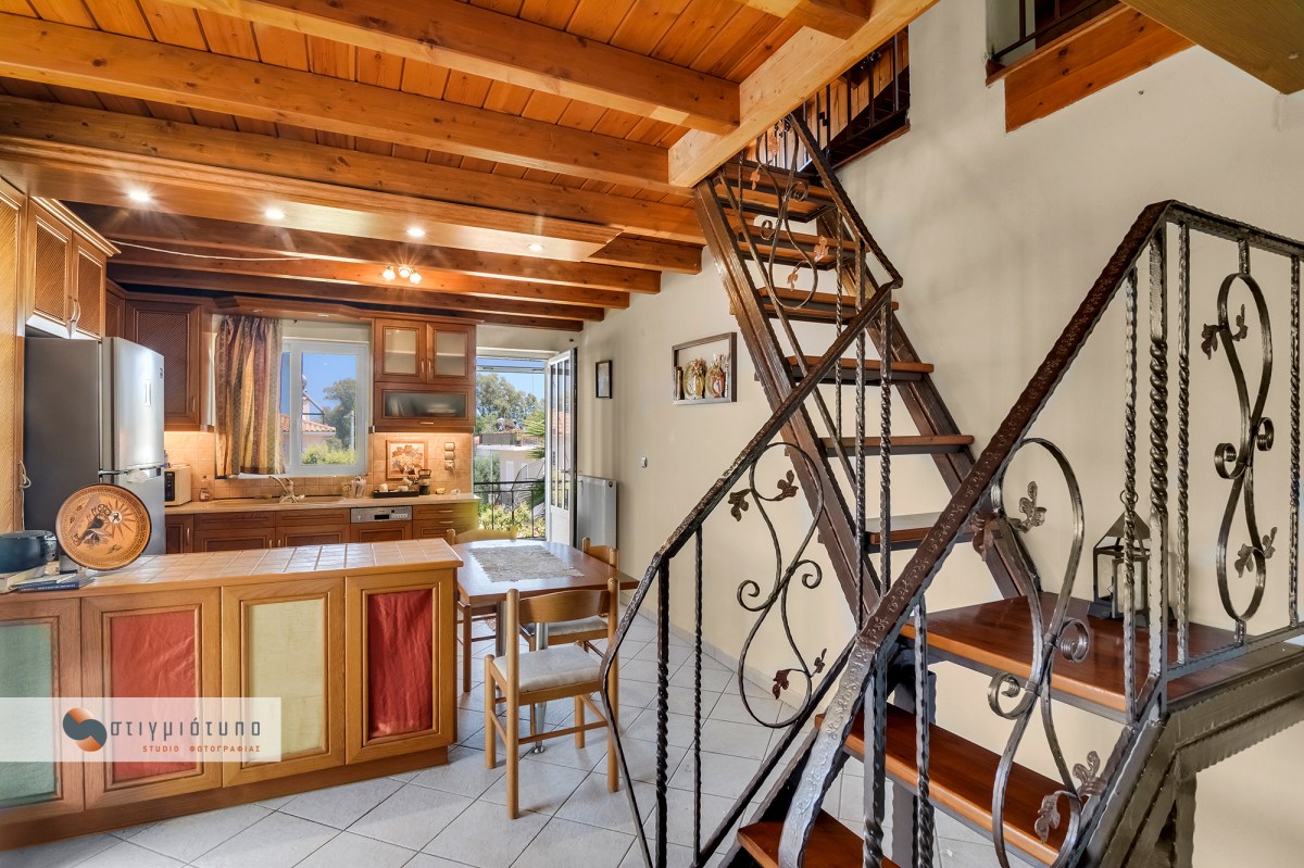 Μονοκατοικία στο λιμάνι του Αιγίου – Keller Williams&nbsp;West